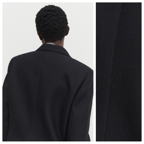 NWT. Massimo Dutti Navy Blue Micro Twill Fabric Blazer with Buttons. Size 2. - Picture 5 of 12